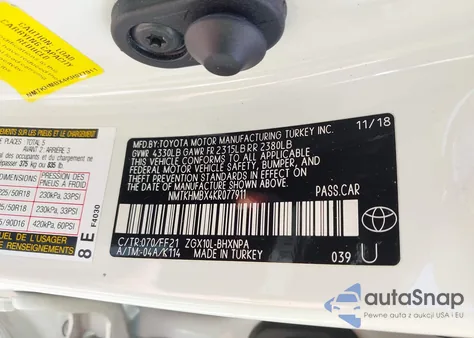 2019 Toyota C-Hr Xle z USA, uszkodzony, nr VIN NMTKHMBX4KR077911